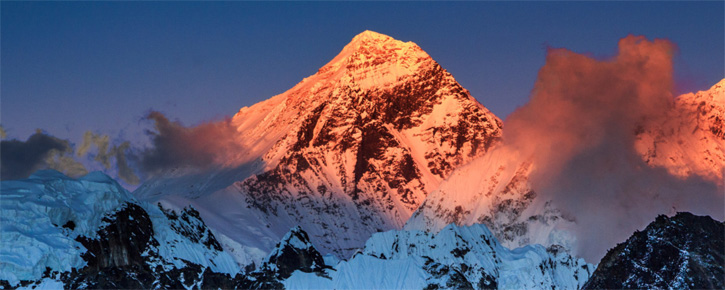 7 Gunung Ramah buat Pendaki Pemula