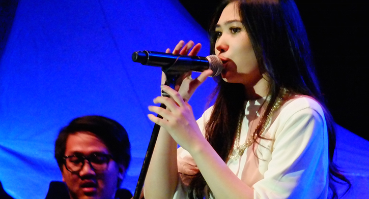 Bintang Terang Bernama Isyana Sarasvati