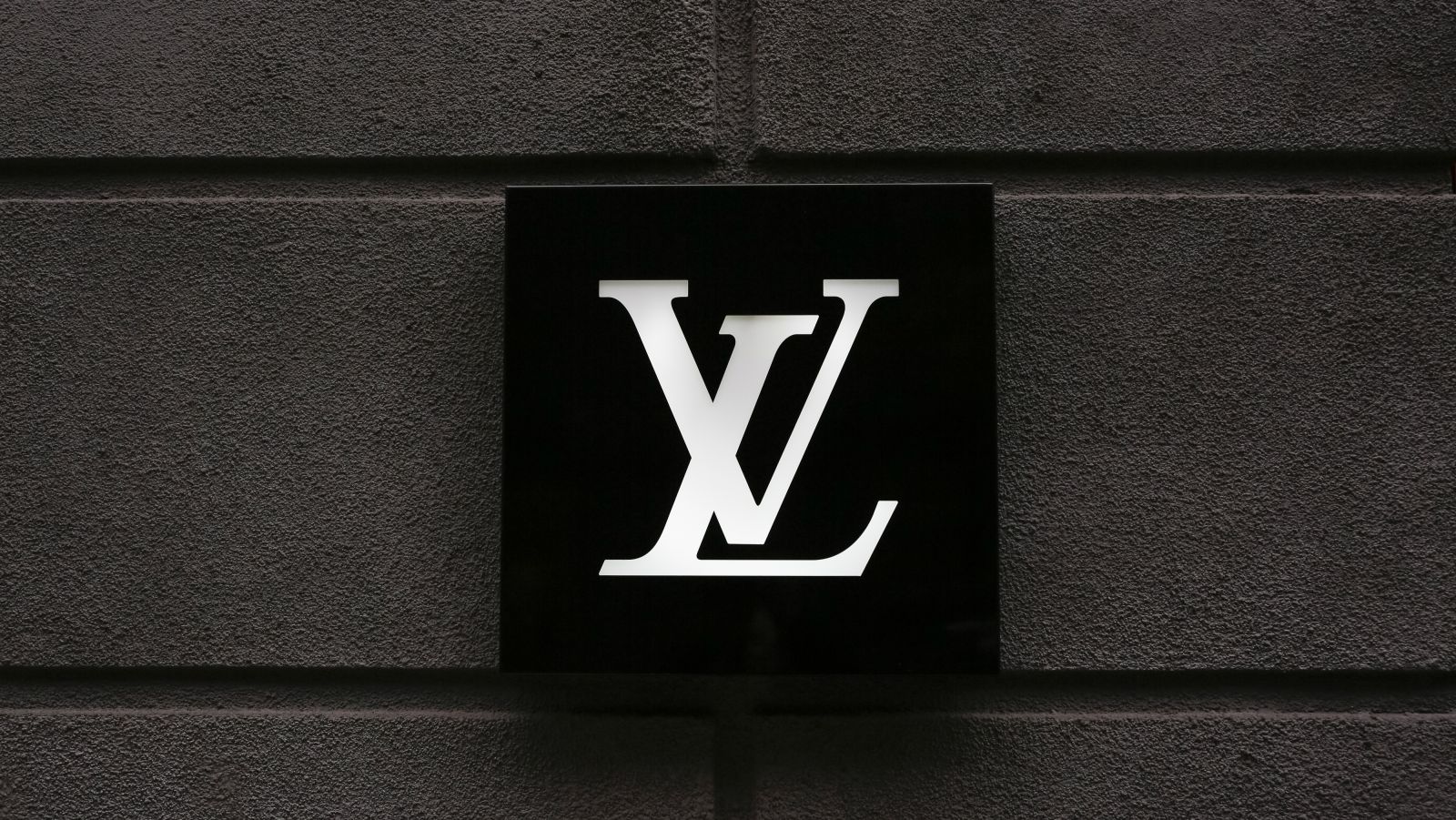Restoran Yang Dituntut Karena Nama Louis Vuitton