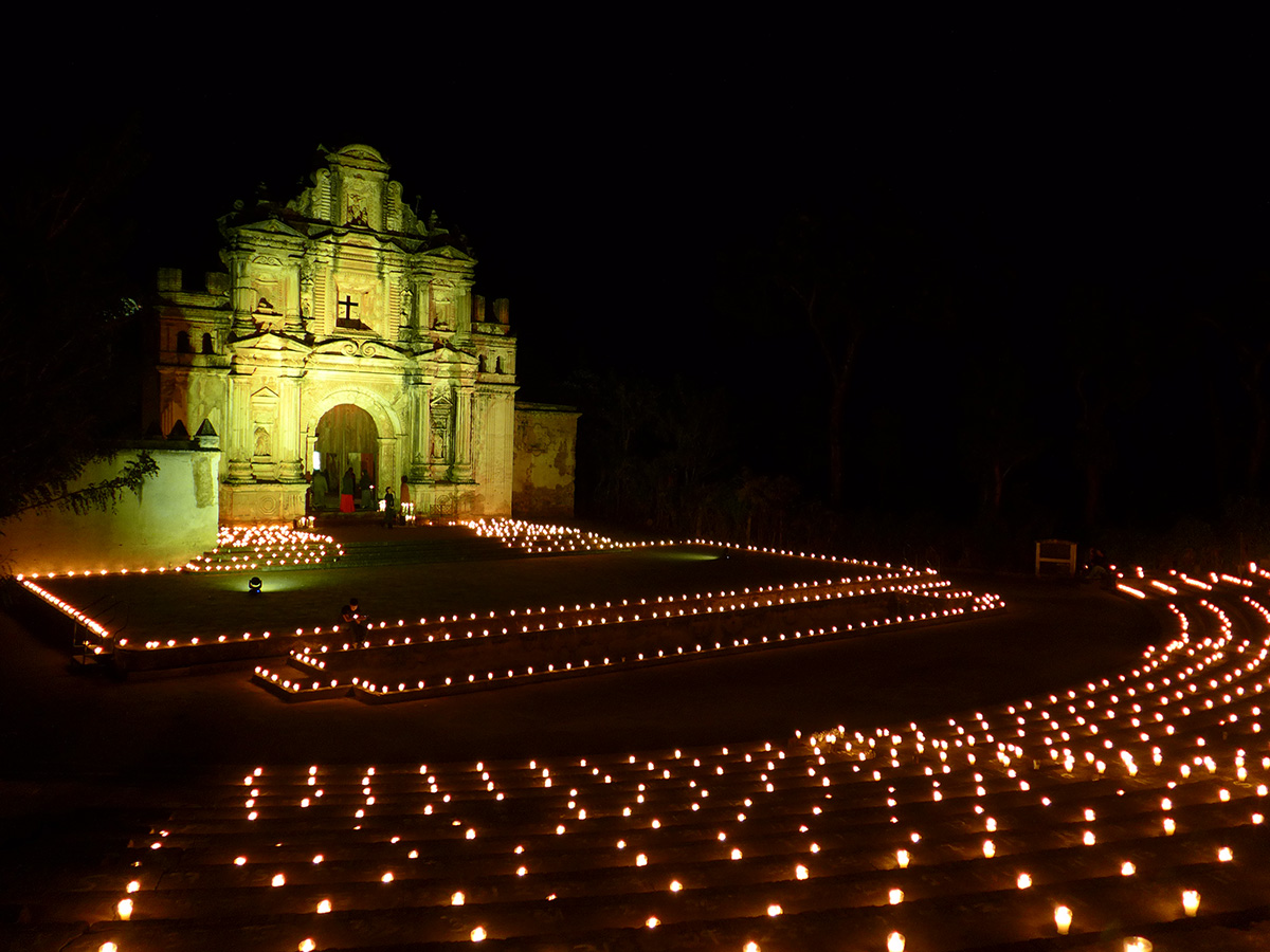 Acara Musik Di Lokasi Unik