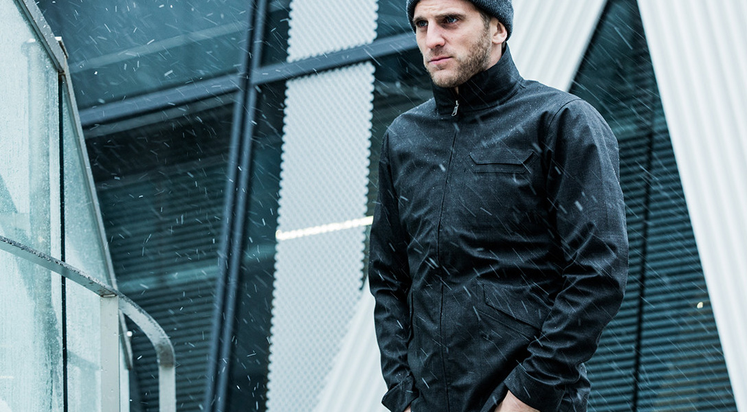 3 Model Mantel Pria Terbaik untuk Tampil Lebih Kece