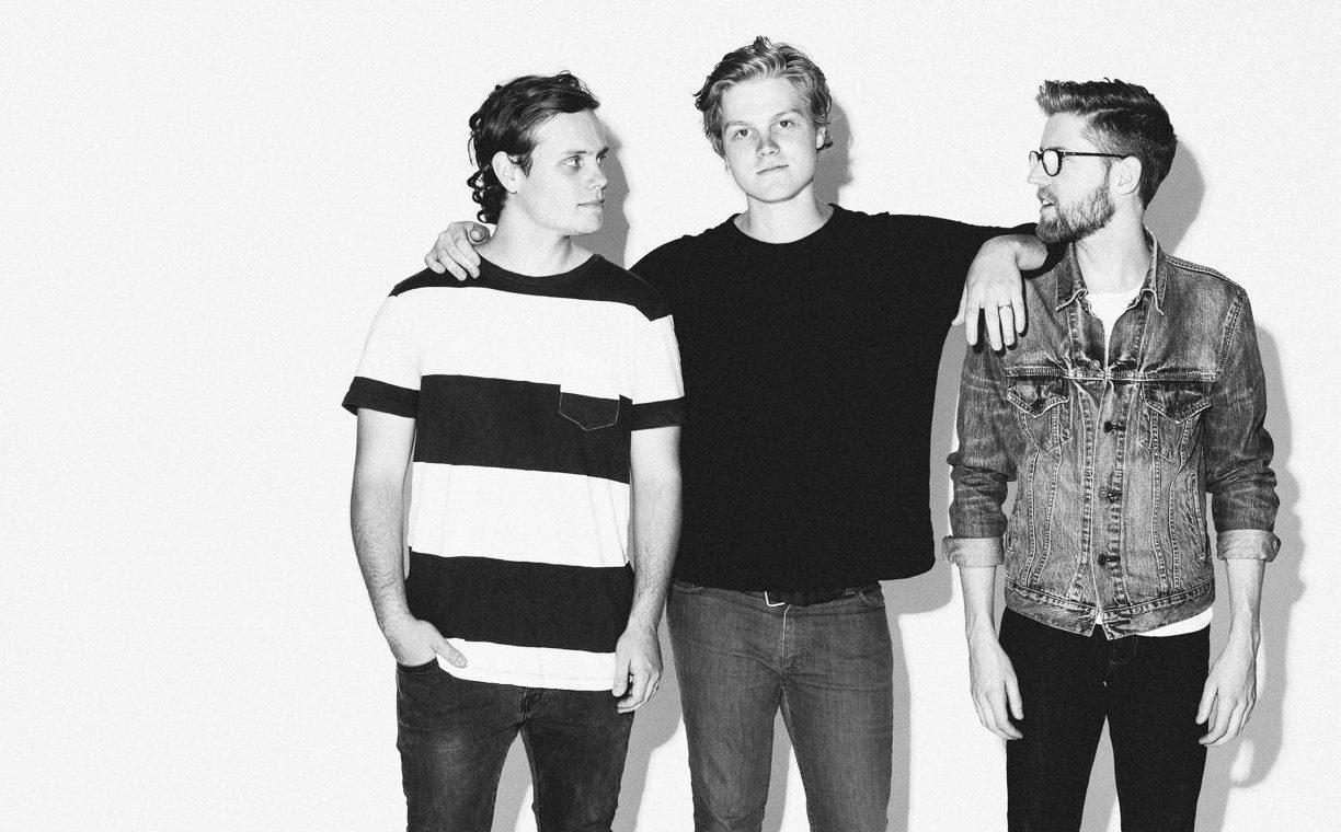 Colony House Muncul Dengan Konsistensi Lagu