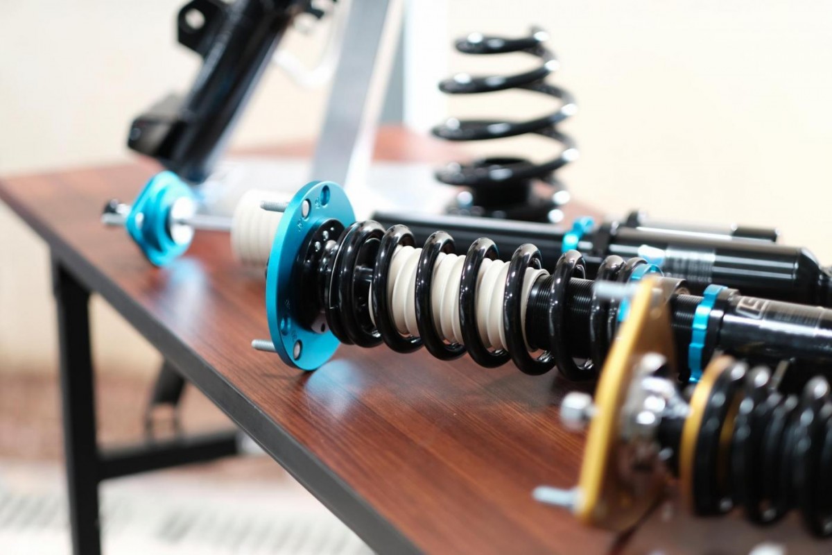 Detail suspensi dari ISC Coilovers Indonesia