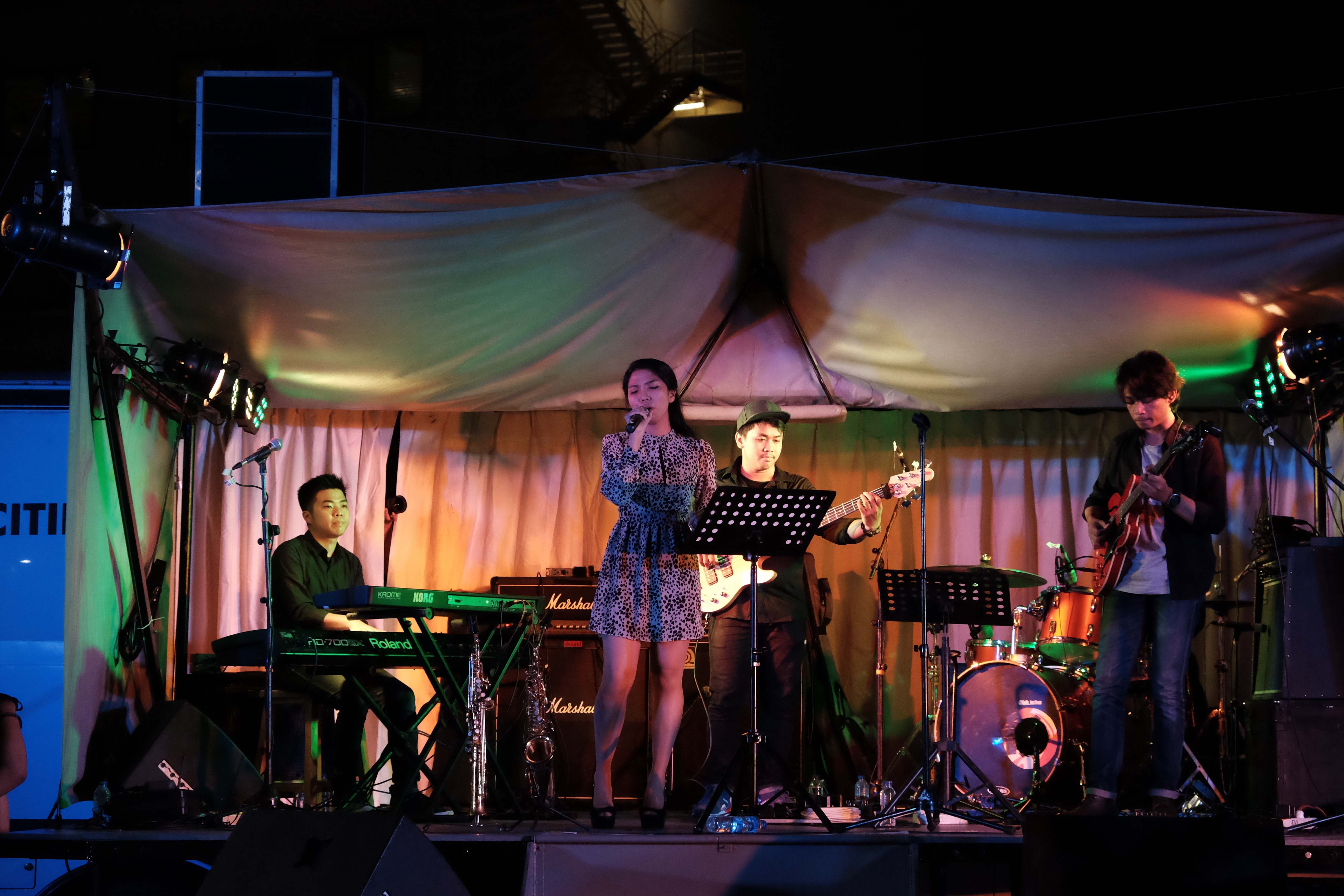 Malam Mingguan Bersama Stage Bus Jazz Tour 2016 Bekasi