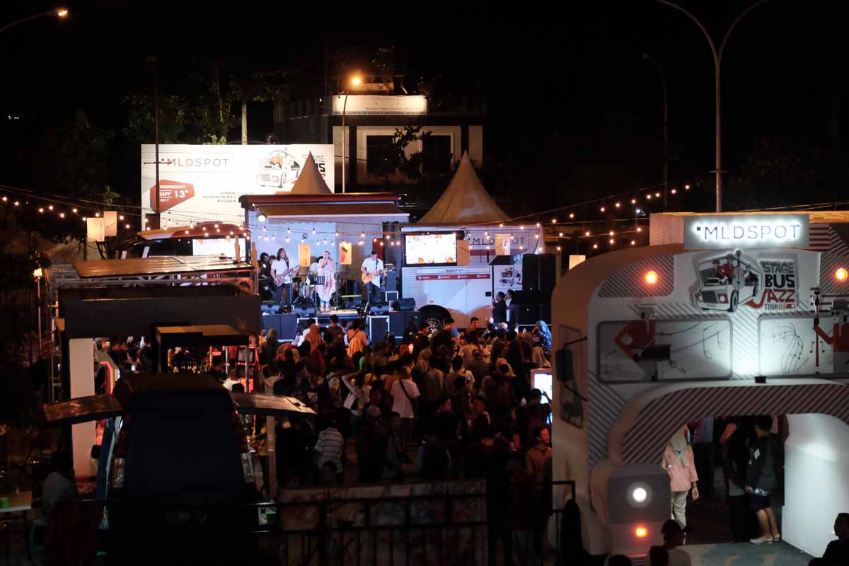 Antusiasme Para Musisi Stage Bus Jazz Tour 2017 di Lombok