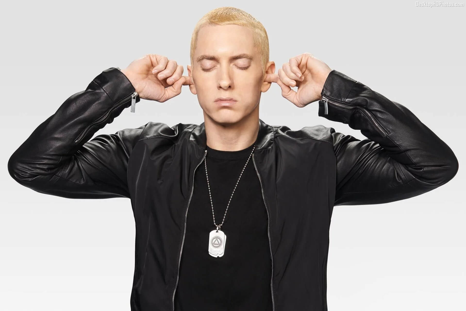 Eminem Come Back dengan Album Kejutan Kamikaze