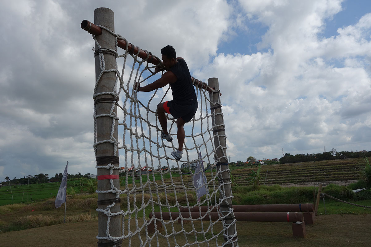 Salah satu obstacle di Empire Fit Club Bali