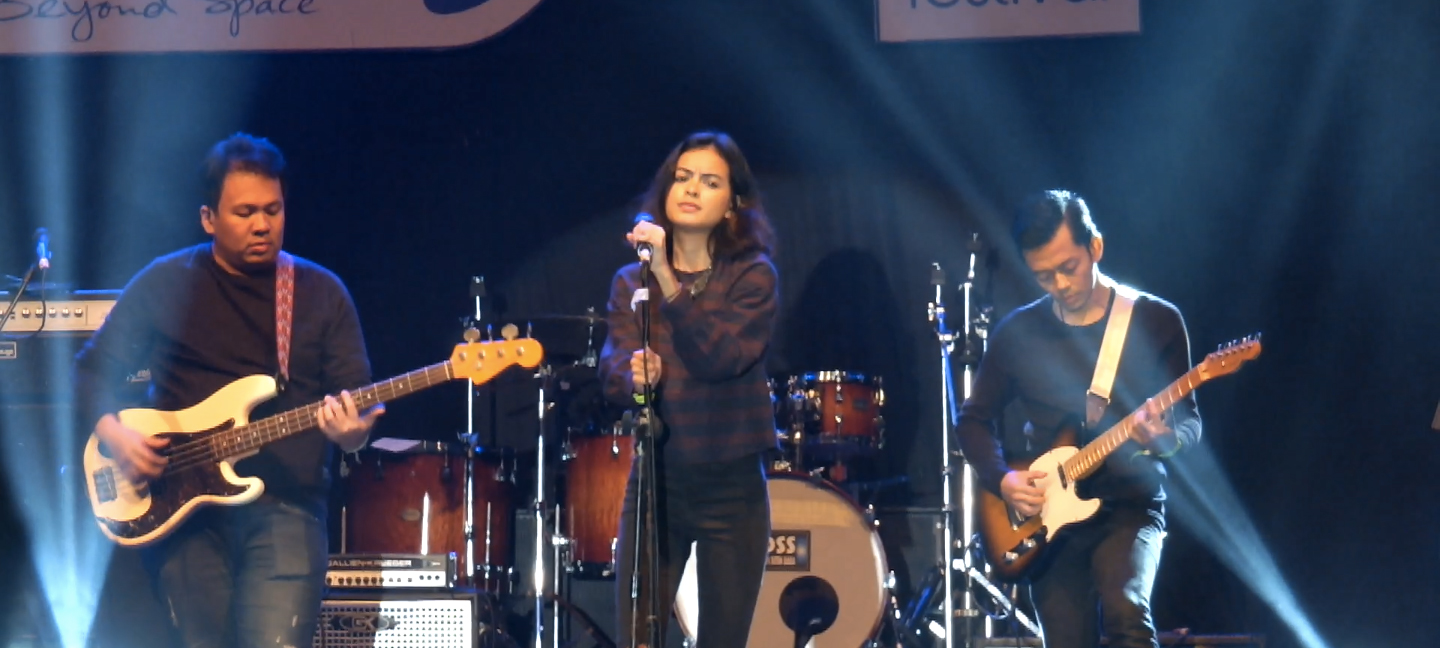 Generasi Ketiga Lesmana Bernama Eva Celia