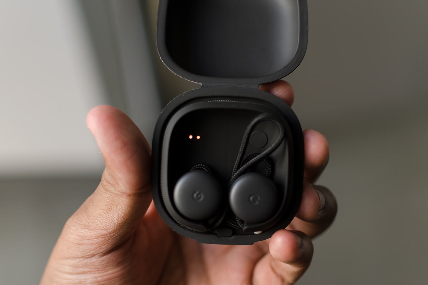 Google Keluarkan Google Pixel Buds untuk Pertama Kalinya