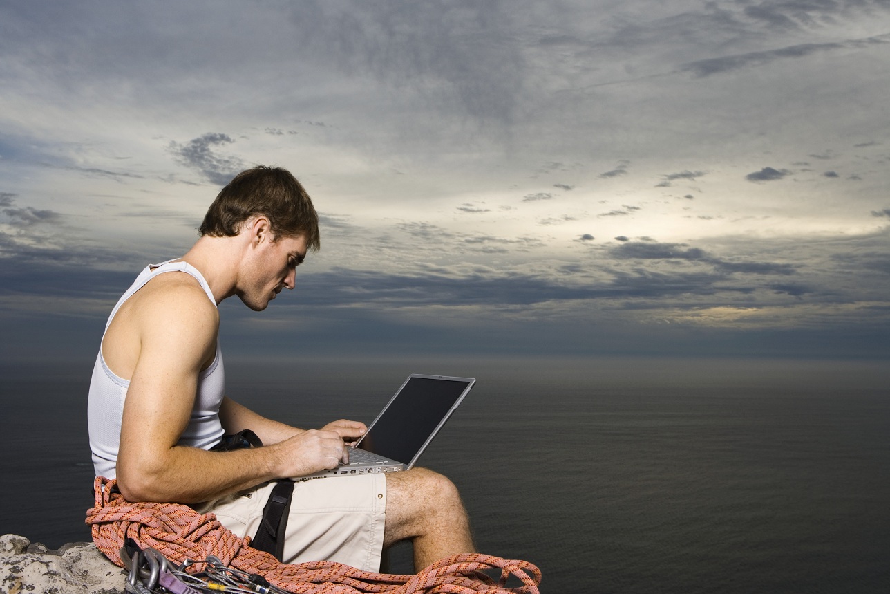 5 Travel Vlogger Yang Harus Lo Tau