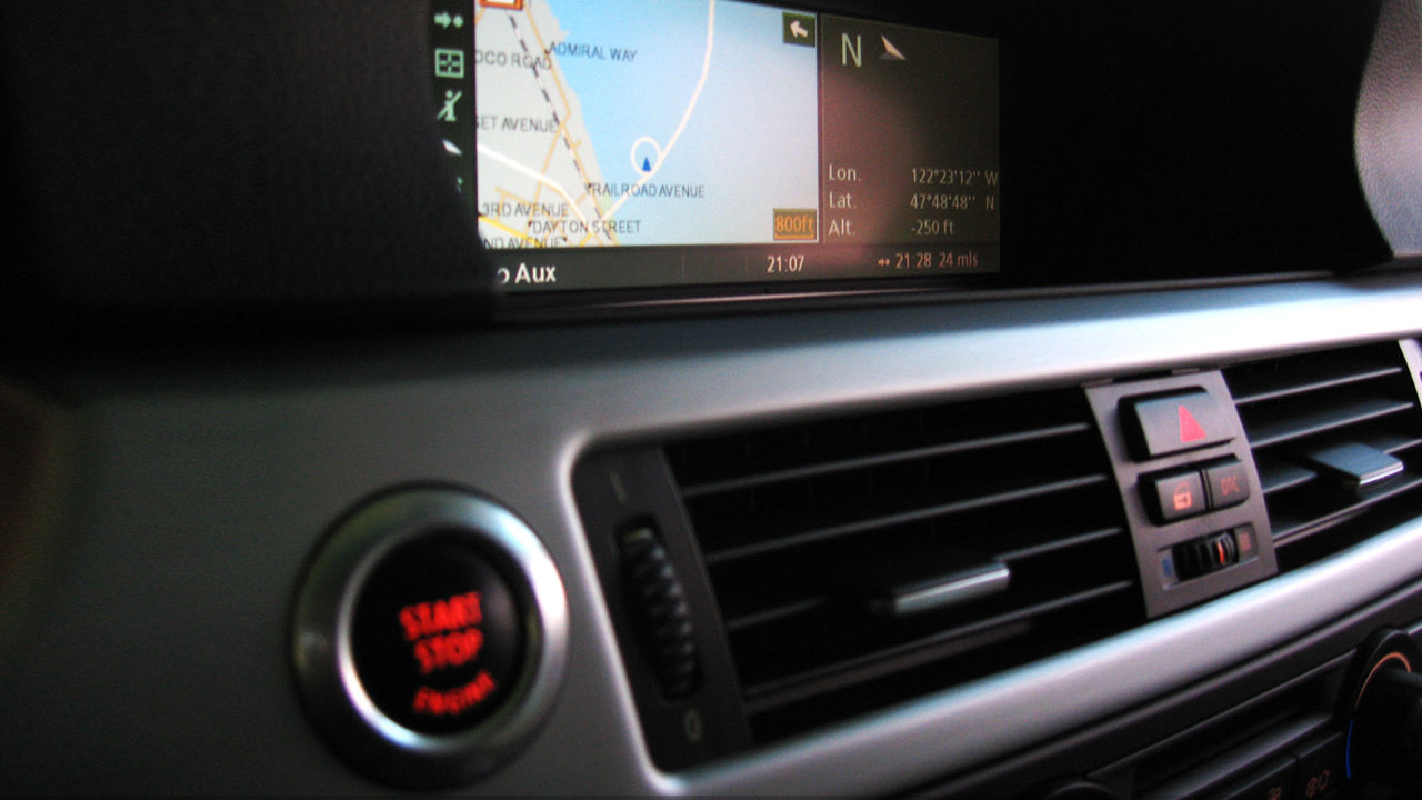 Alibaba Optimis Keluarkan Internet Car 