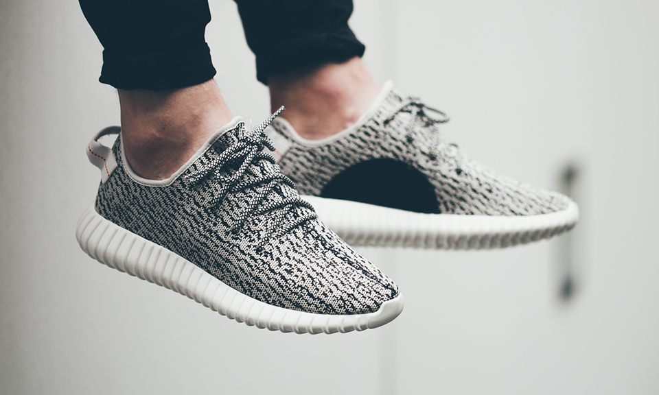 5 Kesalahan Merawat Sneakers yang Harus lo Hindari