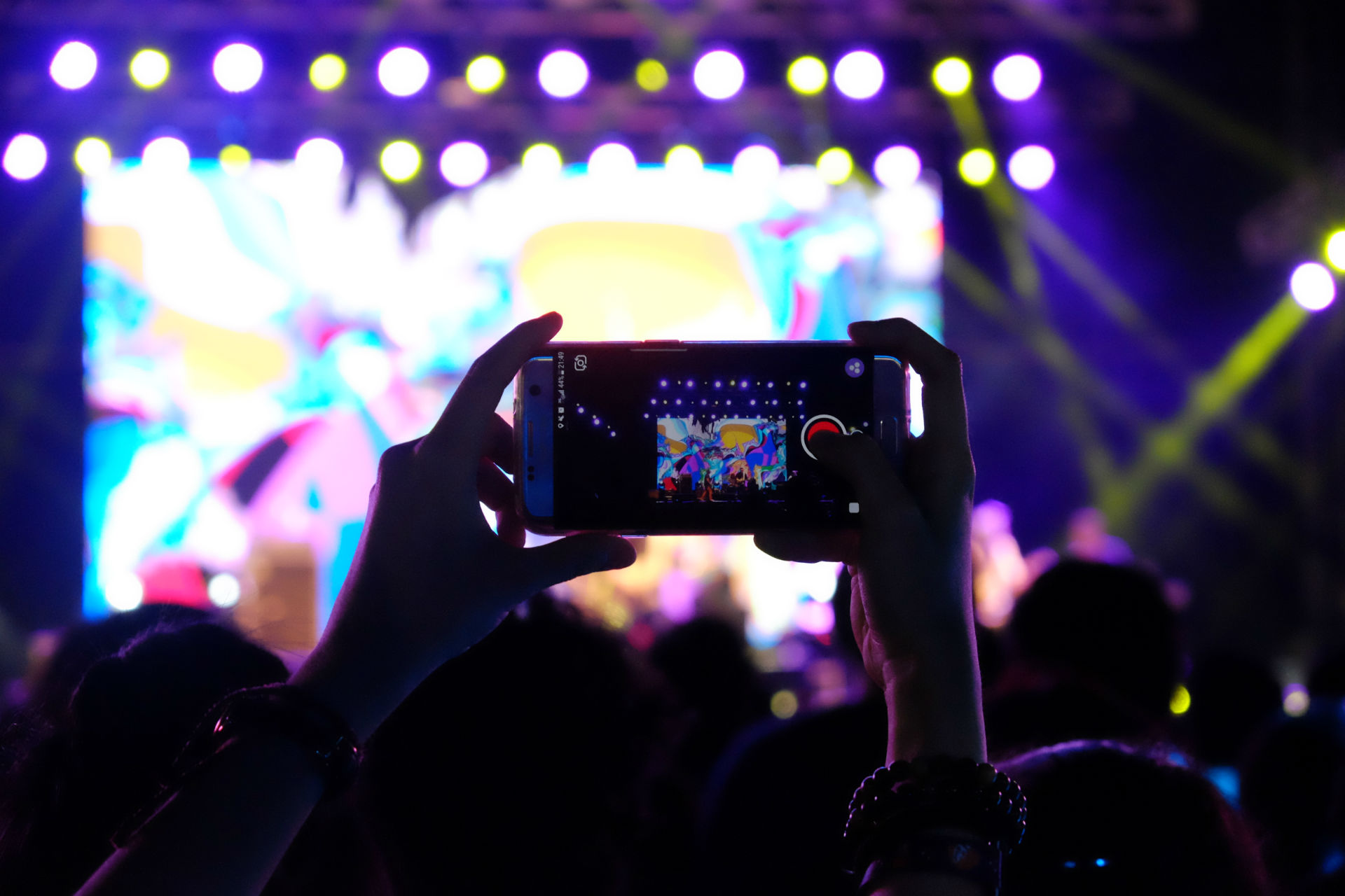 Seluruh Musisi Berlomba Memberikan yang Berbeda di Blibli Fun Festival 2017