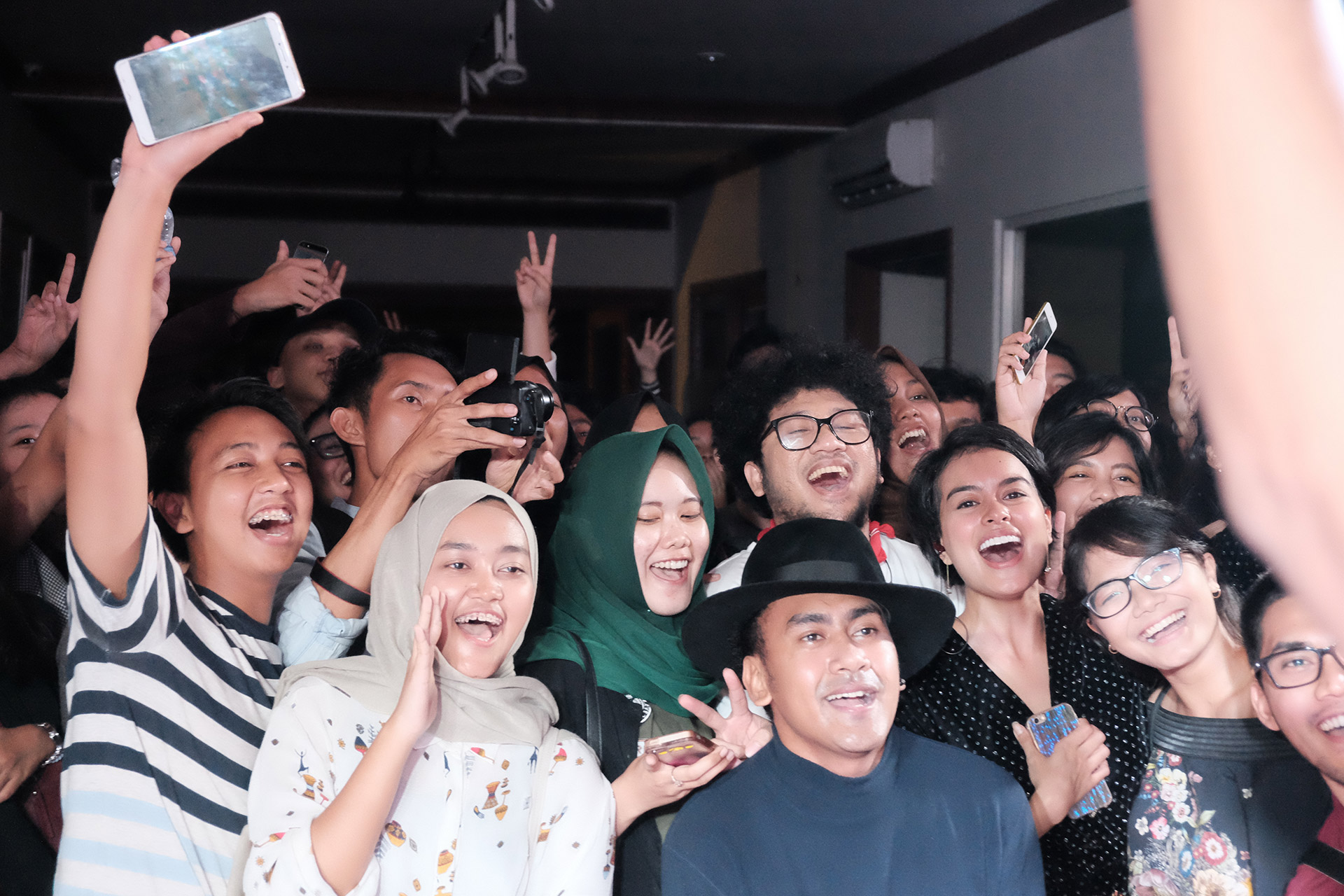 Keseruan Intimate Tour “3 Cerita 1 Ruang” di Surabaya