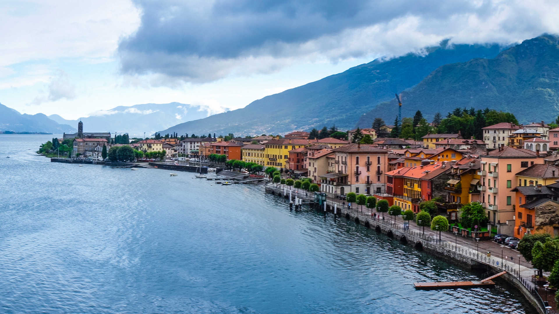 Apa Keistimewaan Danau Como Italia?