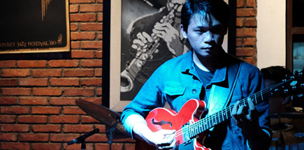 Mikail Alrabbdia: Si Pemalu dengan Bakat Luar Biasa