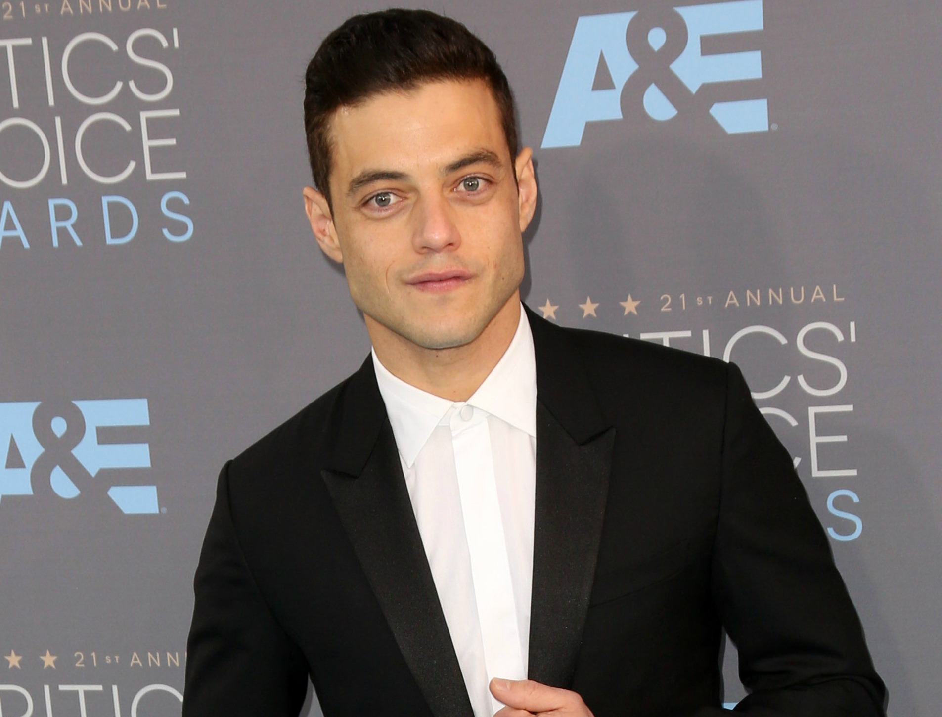 Bintang Mr. Robot, Rami Malek, Bakal Jadi Freddie Mercury di Film Biografi Terbaru